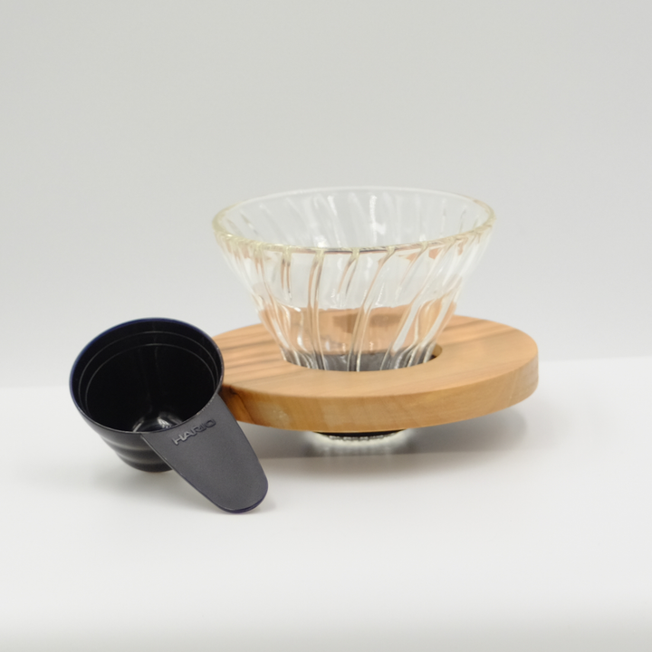 Hario V60 - Glass and Olive Wood Size 01
