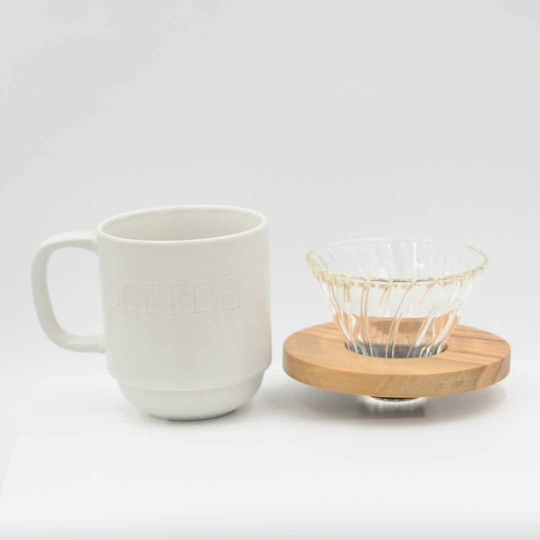 Hario V60 - Glass and Olive Wood Size 01